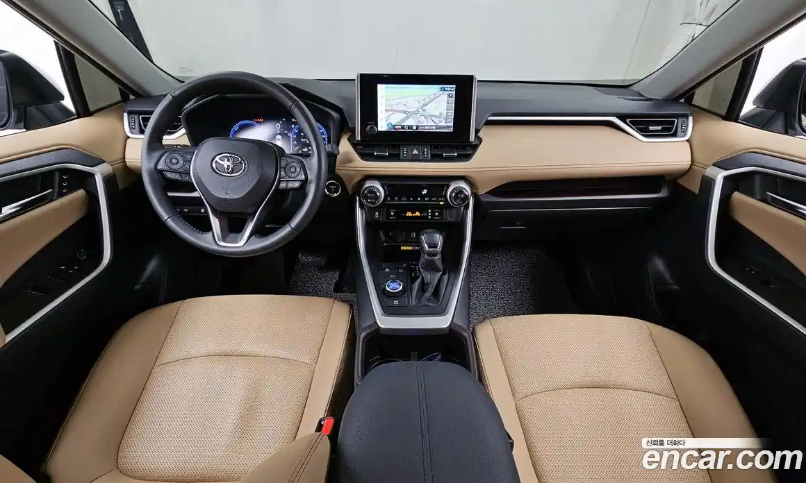 Toyota RAV4 2025 2.5 Автомат в Москве № 170135, фото 7