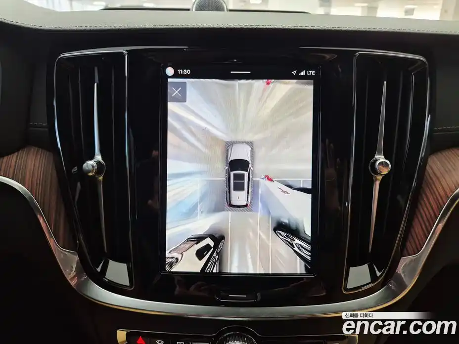 Volvo V60 2025 2.0 Автомат в Москве № 171141, фото 15