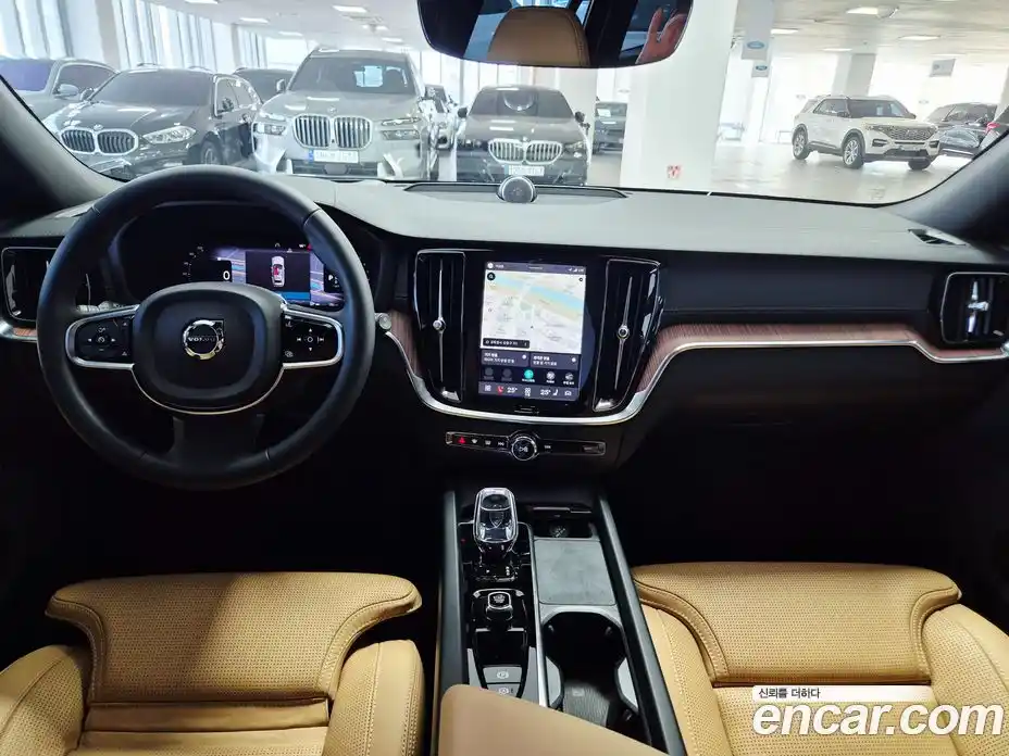 Volvo V60 2025 2.0 Автомат в Москве № 171141, фото 7