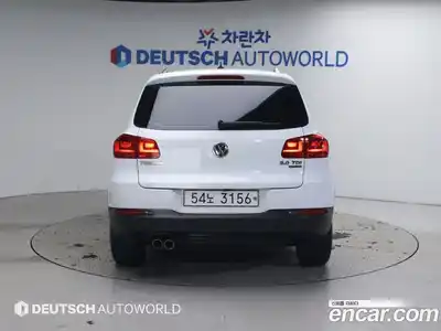 Volkswagen Tiguan 2015 2.0 Автомат в Москве № 172675, миниатюра 4
