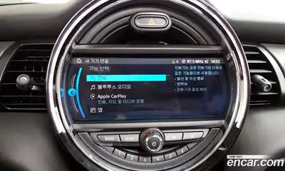 Mini Cooper 2021 1.5 Автомат в Москве № 173165, миниатюра 8