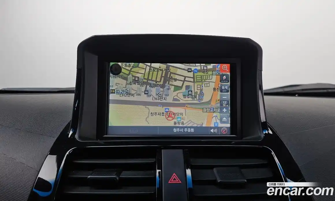 Chevrolet Spark 2013 1.0 Механическая в Москве № 173716, фото 12