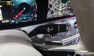 Mercedes-Benz CLS-Class 2023 3.0 Автомат в Москве № 178057, миниатюра 12