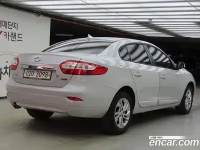 Renault SM3 2018 1.6 Автомат в Москве № 185899, миниатюра 3