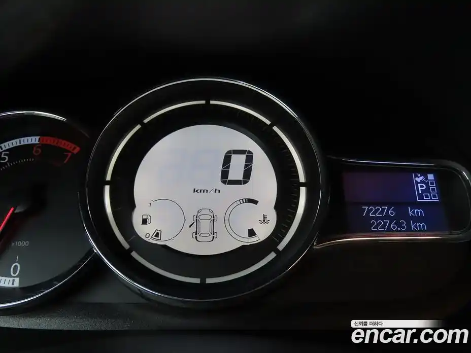 Renault SM3 2018 1.6 Автомат в Москве № 185899, фото 8