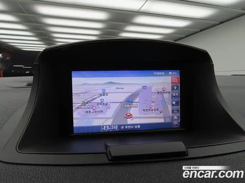 Renault SM3 2018 1.6 Автомат в Москве № 185899, фото 10