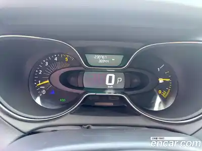 Renault QM3 2015 1.5 Автомат в Москве № 186693, миниатюра 11