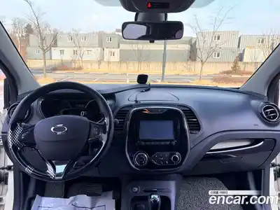 Renault QM3 2015 1.5 Автомат в Москве № 186693, миниатюра 12