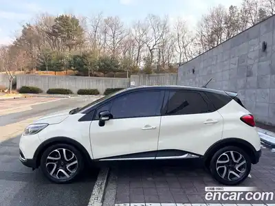 Renault QM3 2015 1.5 Автомат в Москве № 186693, миниатюра 4