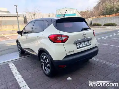 Renault QM3 2015 1.5 Автомат в Москве № 186693, миниатюра 7