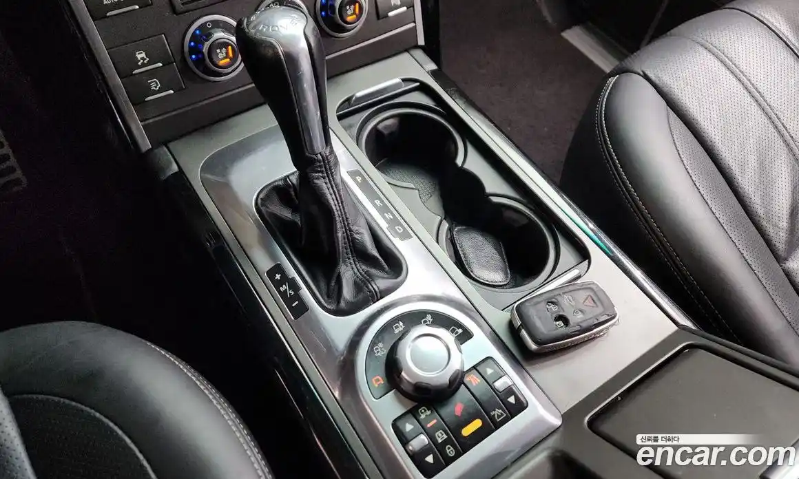 Land Rover Range-Rover 2010 5.0 Автомат в Москве № 188999, фото 4