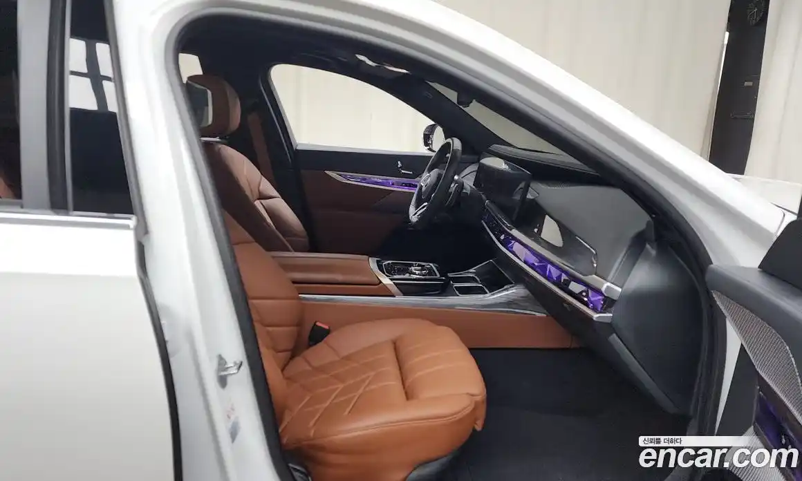 BMW 7-Series 2024 3.0 Автомат в Москве № 189745, фото 12