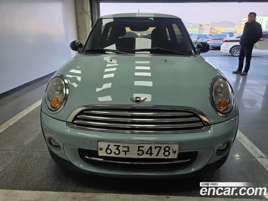 Mini Cooper 2011 1.6 Автомат в Москве № 190945, фото 3