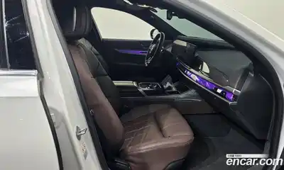 BMW 7-Series 2023 3.0 Автомат в Москве № 191779, миниатюра 11