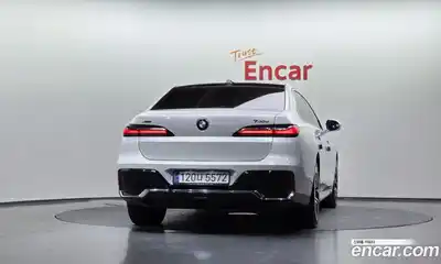 BMW 7-Series 2023 3.0 Автомат в Москве № 191779, миниатюра 4