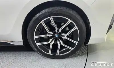 BMW 7-Series 2023 3.0 Автомат в Москве № 191779, миниатюра 5