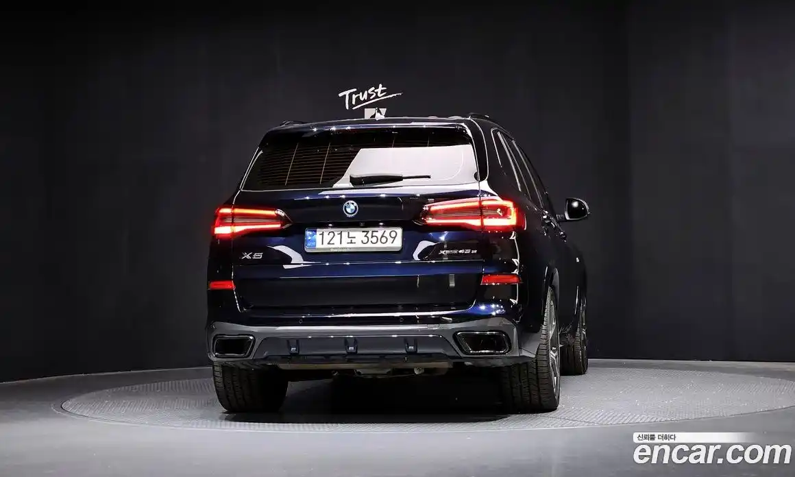 BMW X5 2022 3.0 Автомат в Москве № 192355, фото 3