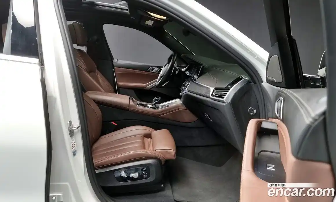 BMW X6 2020 3.0 Автомат в Москве № 192407, фото 3