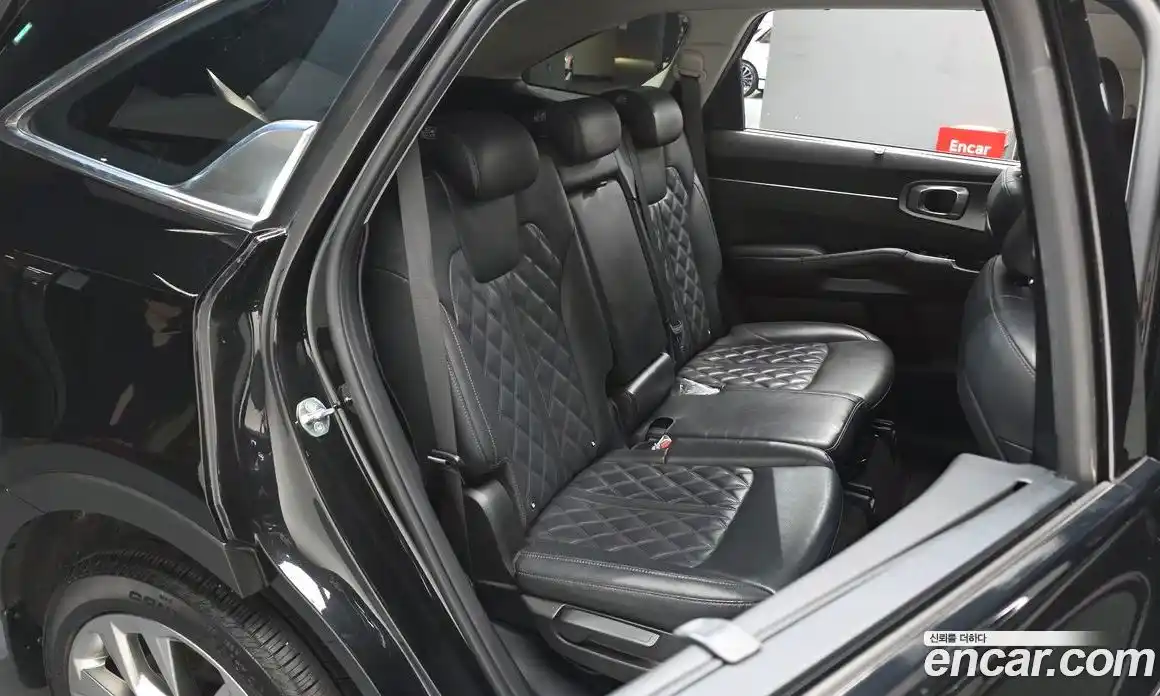 Kia Sorento 2023 2.2 Автомат в Москве № 194175, фото 20