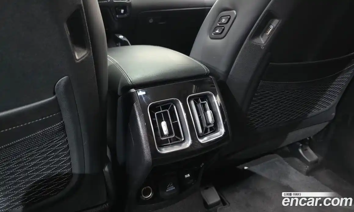 Kia Sorento 2023 2.2 Автомат в Москве № 194175, фото 6