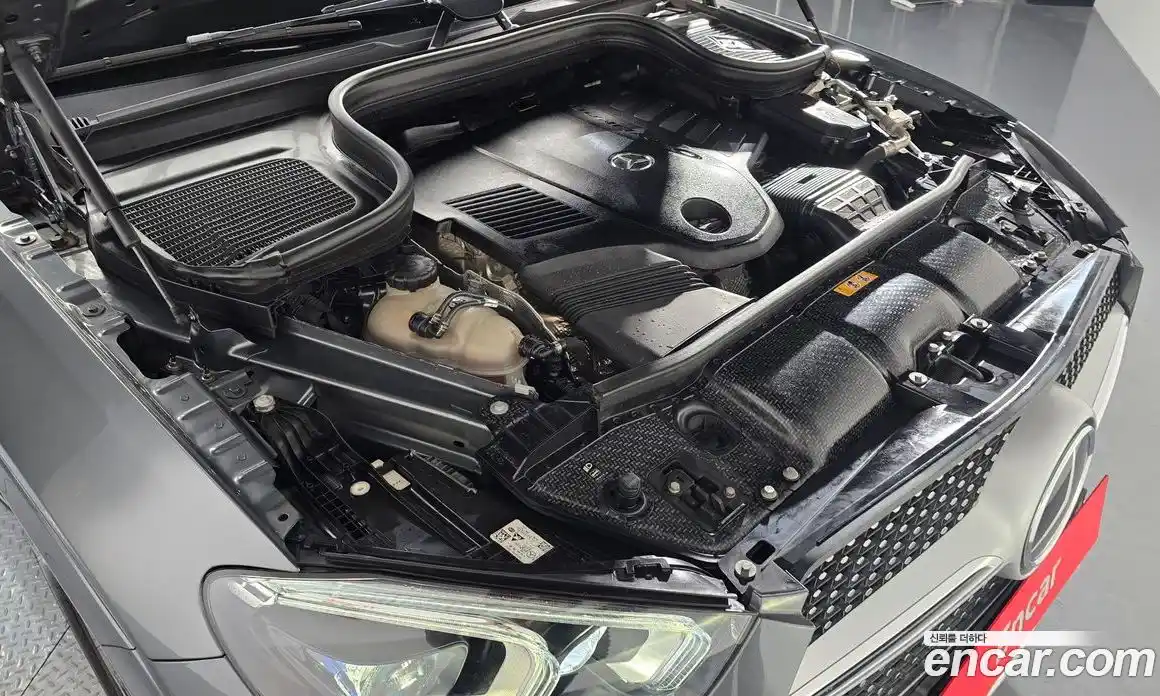 Mercedes-Benz GLE-Class 2021 3.0 Автомат в Москве № 194684, фото 6