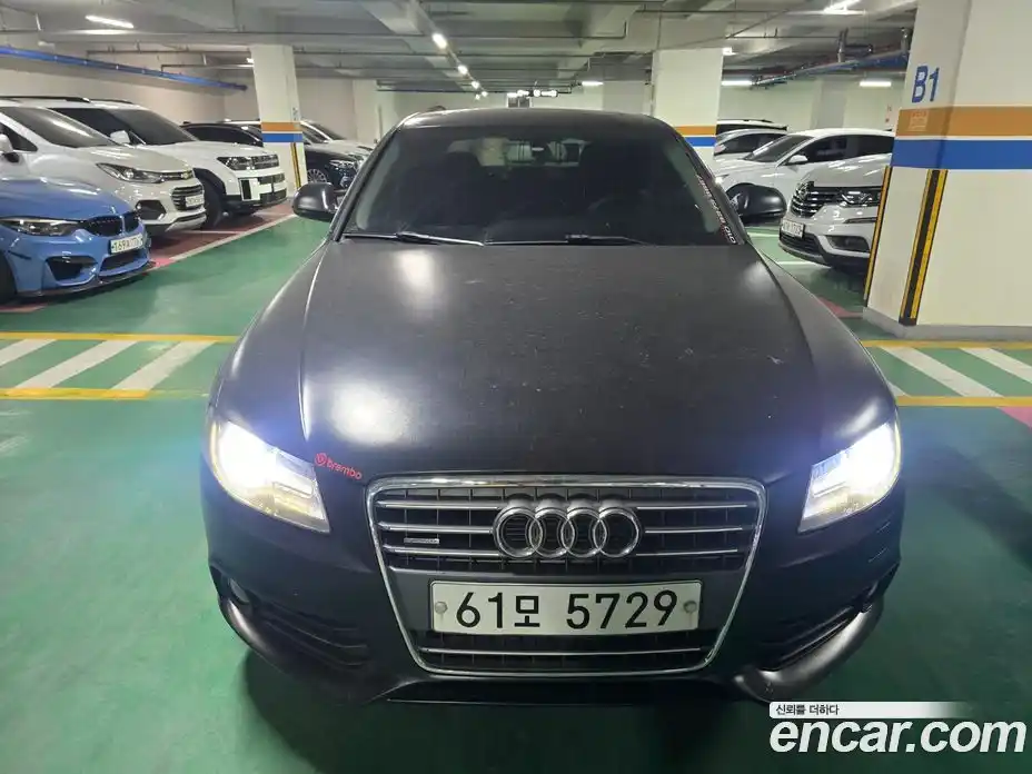 Audi A4 2009 2.0 Автомат в Москве № 196872, фото 1