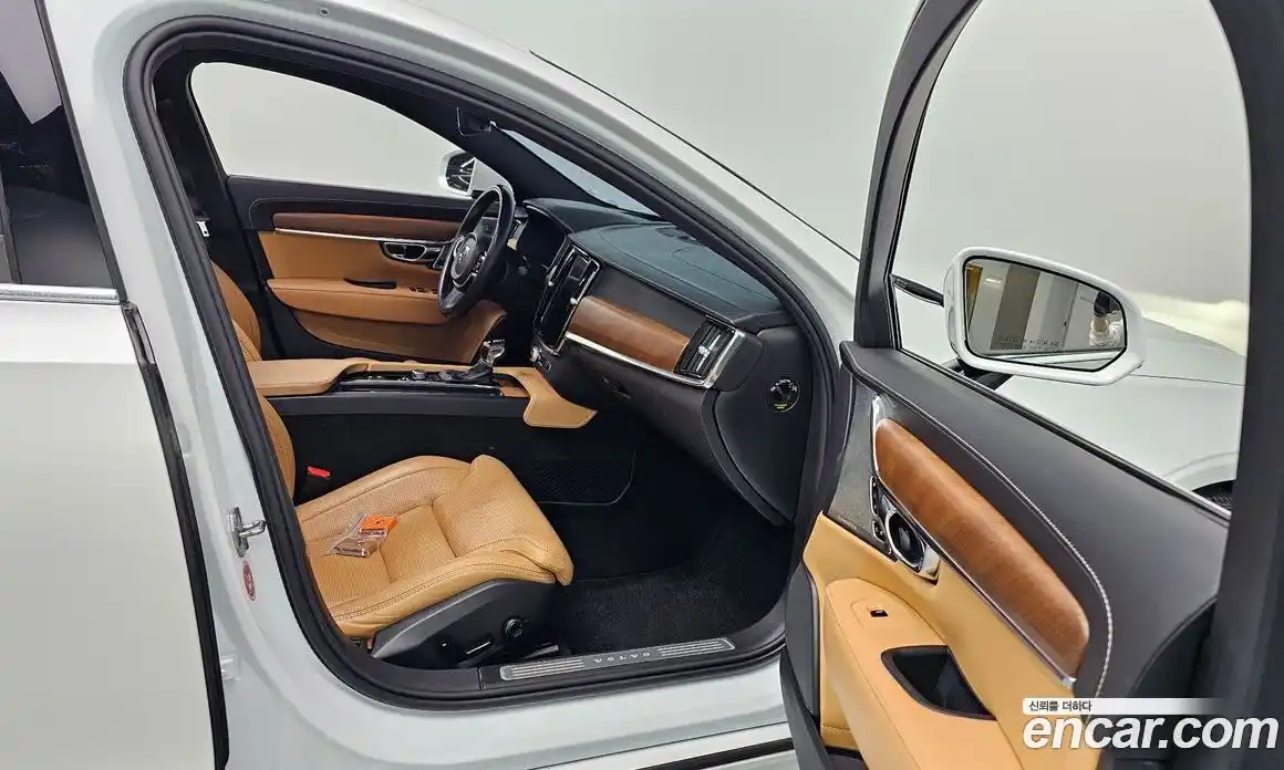 Volvo S90 2019 2.0 Автомат в Москве № 197050, фото 17