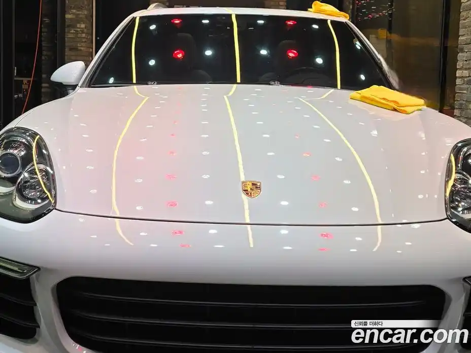 Porsche Cayenne 2015 3.0 Автомат в Москве № 197726, фото 3