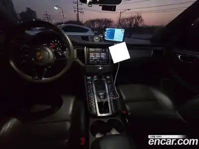 Porsche Macan 2015 3.6 Автомат в Москве № 198000, миниатюра 5