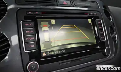 Volkswagen Tiguan 2015 2.0 Автомат в Москве № 199269, миниатюра 6