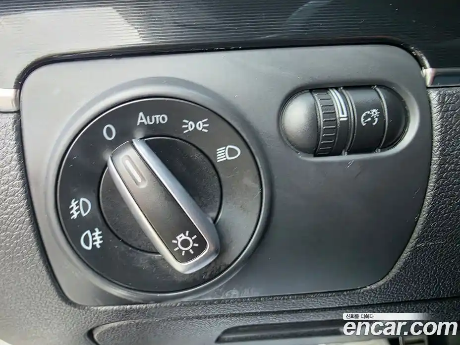 Volkswagen Golf 2012 2.0 Автомат в Москве № 199346, фото 15