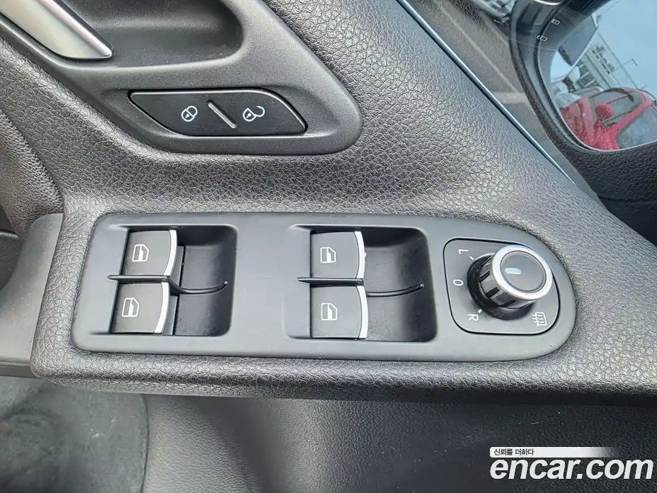 Volkswagen Golf 2012 2.0 Автомат в Москве № 199346, фото 17