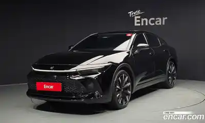 Toyota Crown, 2023