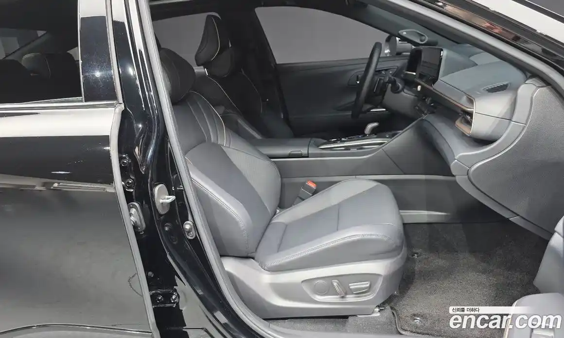 Toyota Crown 2023 2.4 Автомат в Москве № 199538, фото 11