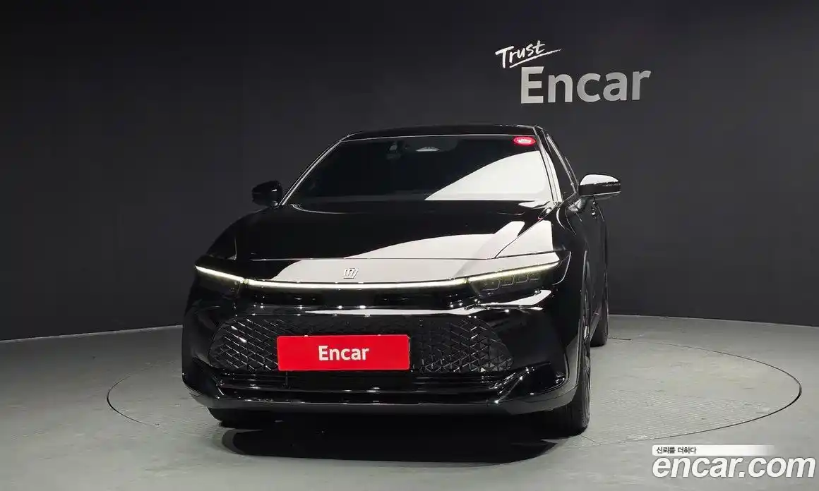 Toyota Crown 2023 2.4 Автомат в Москве № 199538, фото 3