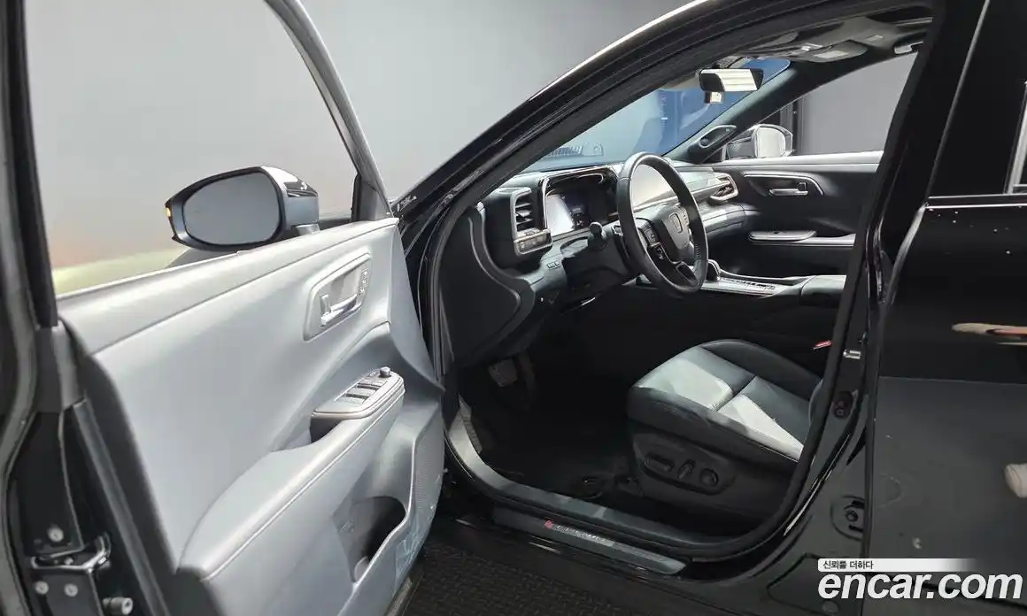 Toyota Crown 2023 2.4 Автомат в Москве № 199538, фото 10