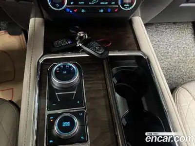 Ford Expedition 2021 3.5 Автомат в Москве № 199812, миниатюра 9