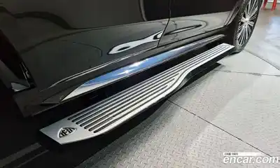 Mercedes-Benz GLS-Class 2023 4.0 Автомат в Москве № 199922, миниатюра 4