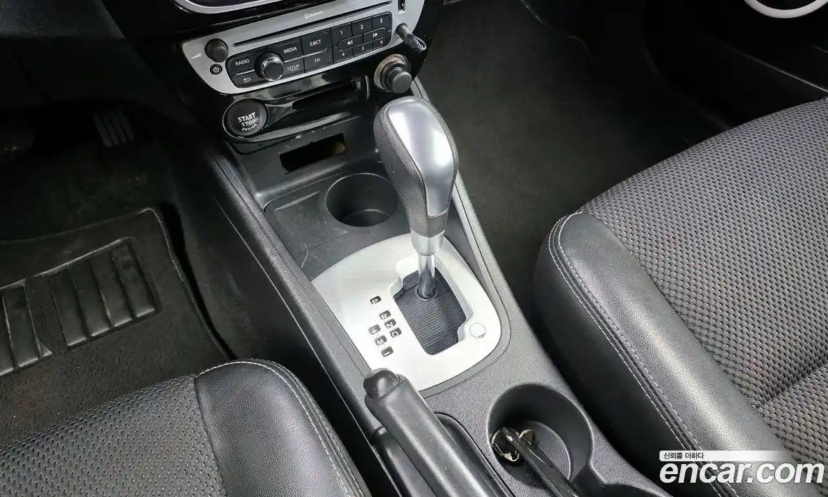 Renault SM3 2014 1.6 Автомат в Москве № 206719, фото 1