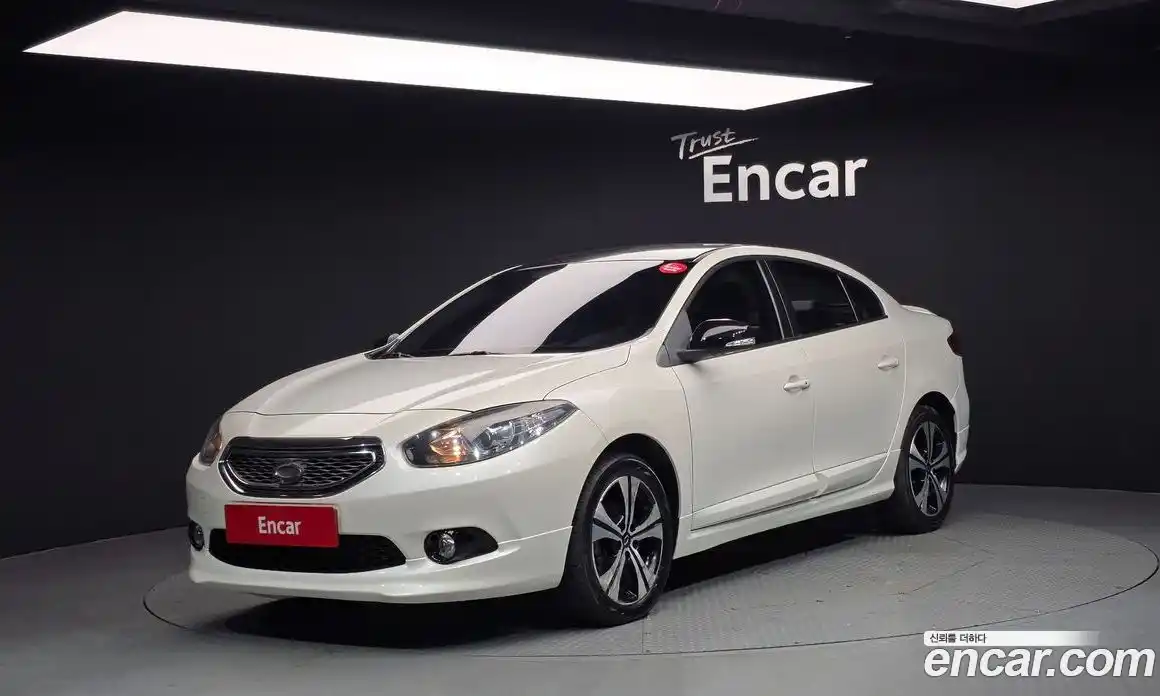 Renault SM3 2014 1.6 Автомат в Москве № 206719, фото 3