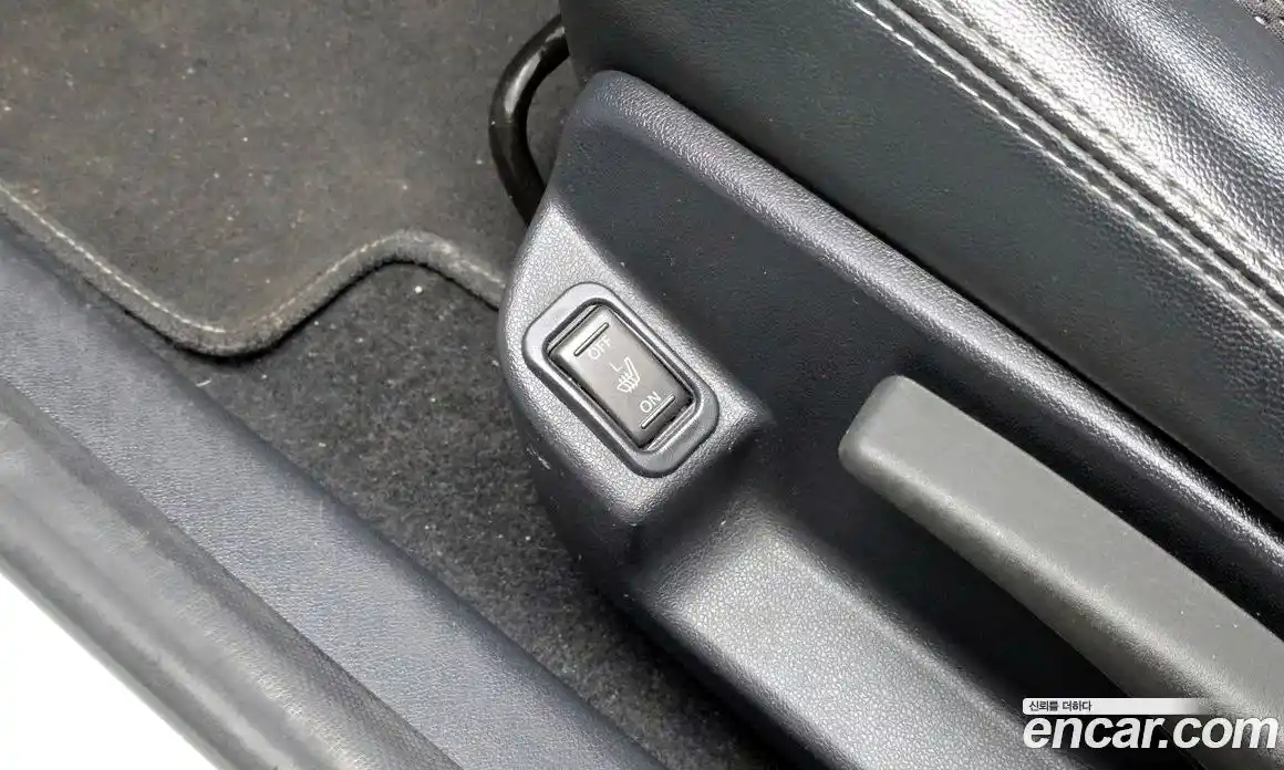 Renault SM3 2014 1.6 Автомат в Москве № 206719, фото 8