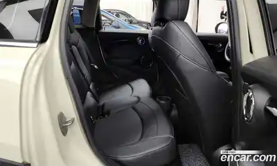 Mini Cooper 2015 1.5 Автомат в Москве № 211364, миниатюра 12