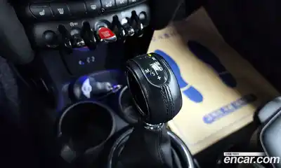 Mini Cooper 2015 1.5 Автомат в Москве № 211364, миниатюра 3