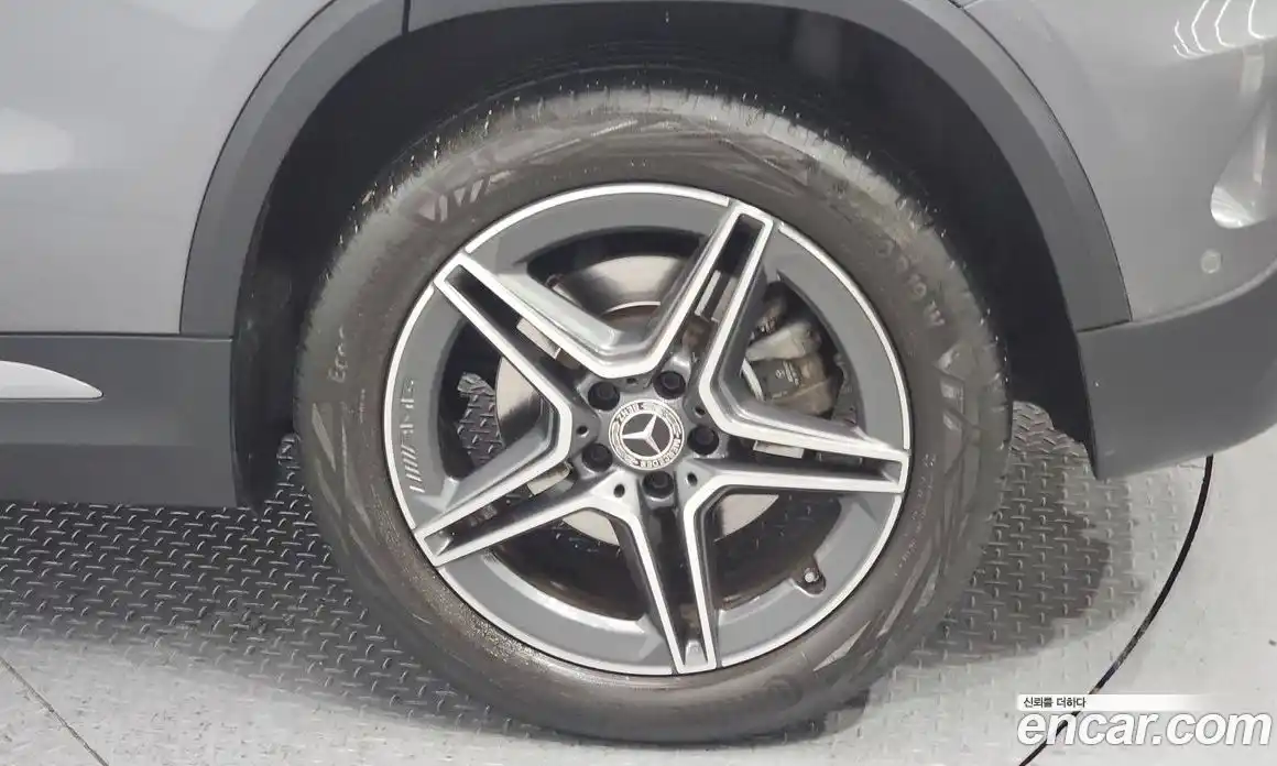 Mercedes-Benz GLA-Class 2020 2.0 Автомат в Москве № 211674, фото 16