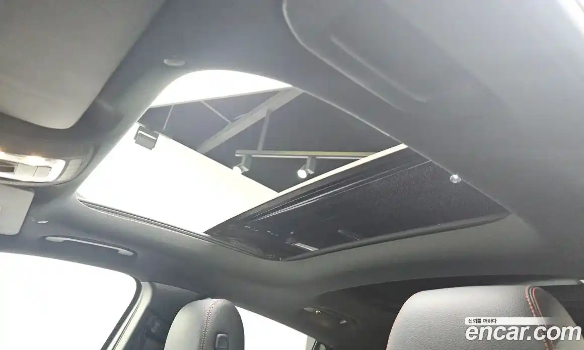 Mercedes-Benz GLA-Class 2020 2.0 Автомат в Москве № 211674, фото 17