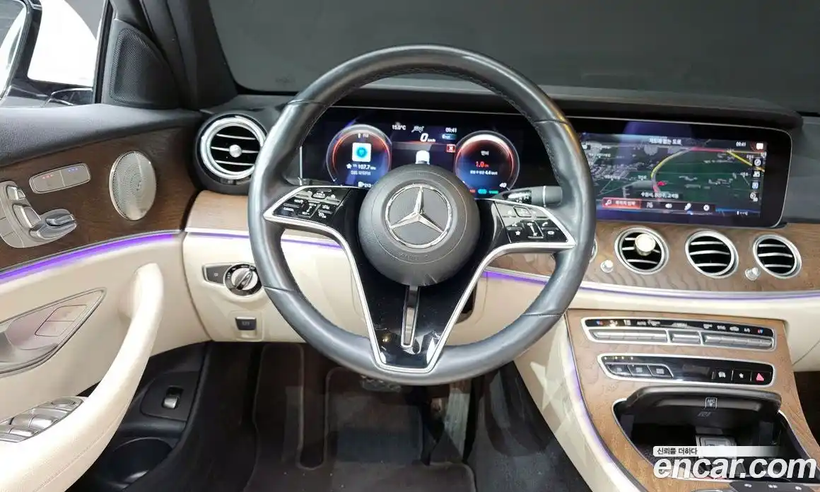 Mercedes-Benz E-Class 2023 1.9 Автомат в Москве № 211909, фото 13