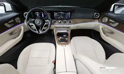 Mercedes-Benz E-Class 2023 1.9 Автомат в Москве № 211909, миниатюра 7