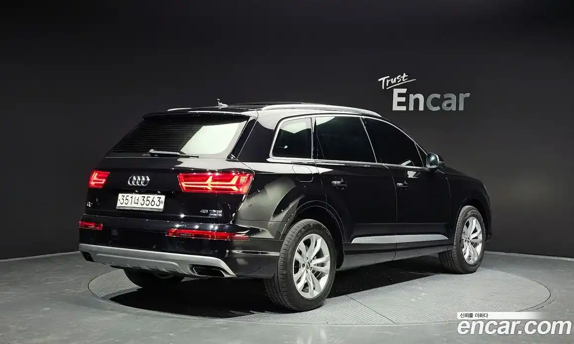 Audi Q7 2019 2.0 Автомат в Москве № 212575, фото 14