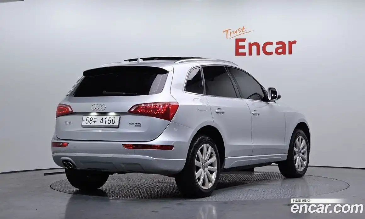 Audi Q5 2012 2.0 Автомат в Москве № 212602, фото 17