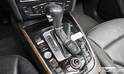 Audi Q5 2012 2.0 Автомат в Москве № 212602, миниатюра 4